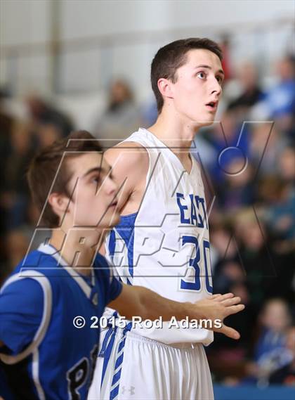 Thumbnail 2 in Creighton Prep vs. Lincoln East  photogallery.