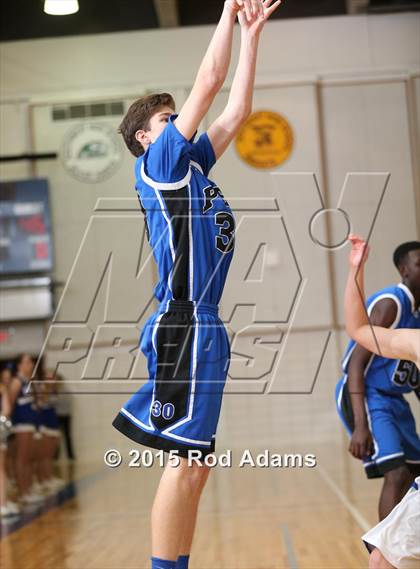 Thumbnail 3 in Creighton Prep vs. Lincoln East  photogallery.