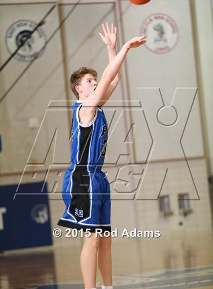 Thumbnail 3 in Creighton Prep vs. Lincoln East  photogallery.