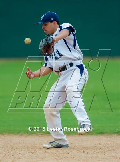 Thumbnail 3 in Central Catholic vs Stilwell photogallery.