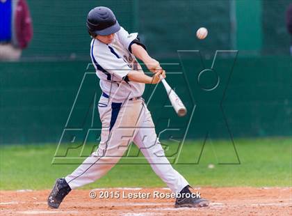 Thumbnail 3 in Central Catholic vs Stilwell photogallery.