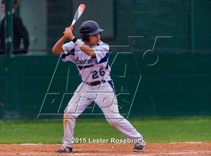 Thumbnail 3 in Central Catholic vs Stilwell photogallery.