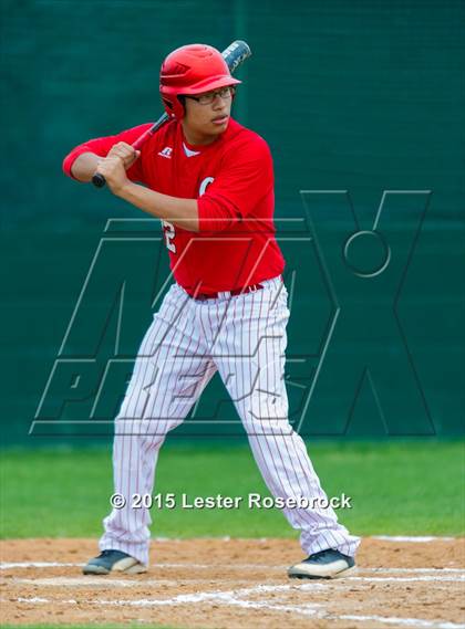 Thumbnail 3 in Central Catholic vs Stilwell photogallery.