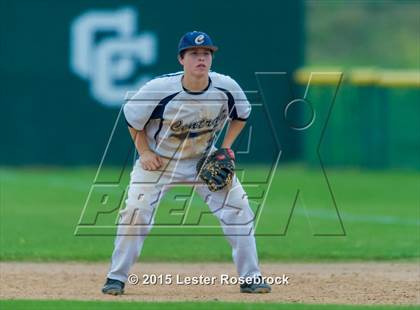 Thumbnail 2 in Central Catholic vs Stilwell photogallery.
