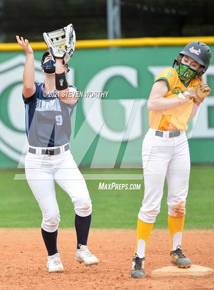 Thumbnail 3 in Millbrook @ Cardinal Gibbons photogallery.