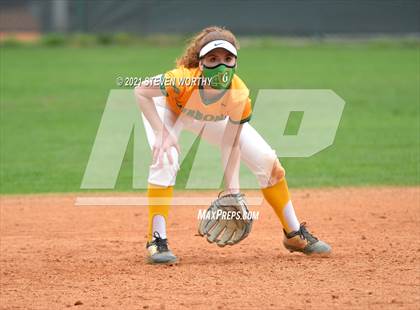 Thumbnail 2 in Millbrook @ Cardinal Gibbons photogallery.