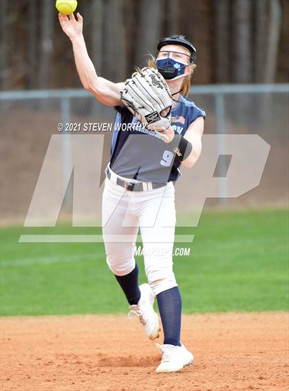 Thumbnail 1 in Millbrook @ Cardinal Gibbons photogallery.
