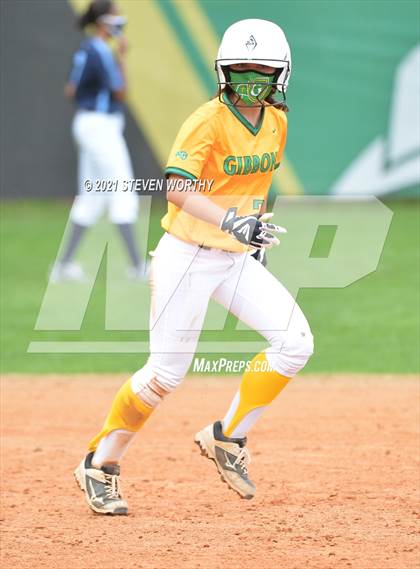Thumbnail 3 in Millbrook @ Cardinal Gibbons photogallery.