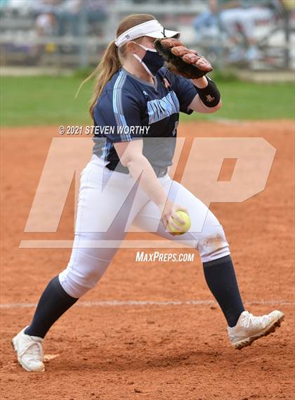 Thumbnail 2 in Millbrook @ Cardinal Gibbons photogallery.