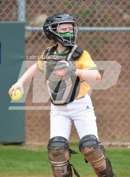 Thumbnail 3 in Millbrook @ Cardinal Gibbons photogallery.