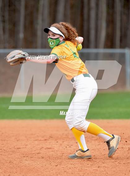 Thumbnail 1 in Millbrook @ Cardinal Gibbons photogallery.