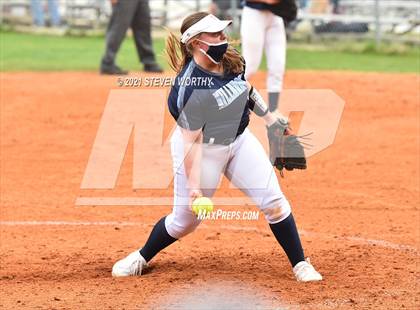 Thumbnail 1 in Millbrook @ Cardinal Gibbons photogallery.