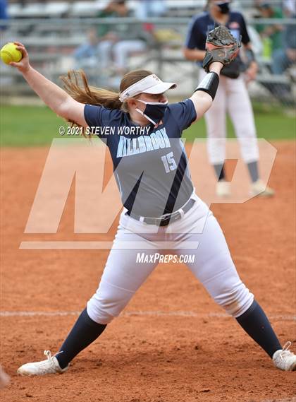 Thumbnail 1 in Millbrook @ Cardinal Gibbons photogallery.
