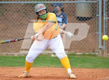 Thumbnail 2 in Millbrook @ Cardinal Gibbons photogallery.