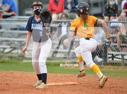 Thumbnail 1 in Millbrook @ Cardinal Gibbons photogallery.