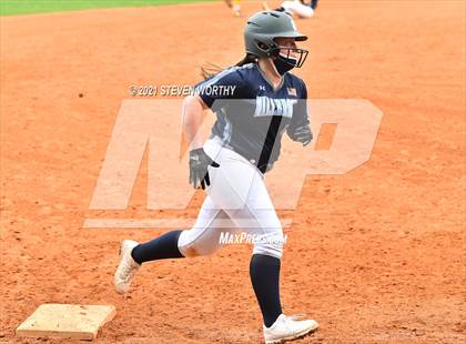 Thumbnail 2 in Millbrook @ Cardinal Gibbons photogallery.