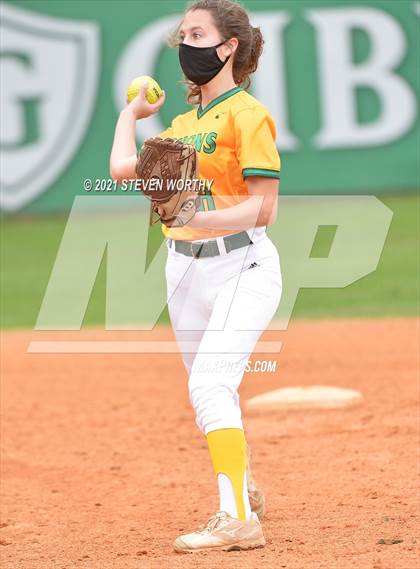 Thumbnail 2 in Millbrook @ Cardinal Gibbons photogallery.
