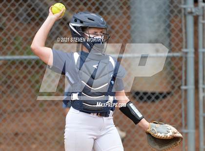 Thumbnail 1 in Millbrook @ Cardinal Gibbons photogallery.