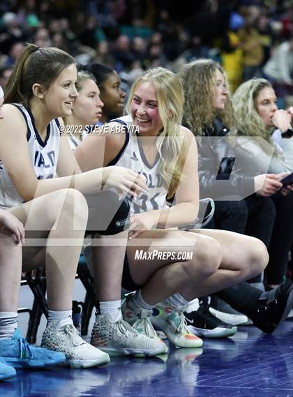 Thumbnail 1 in Arapahoe vs Valor Christian (CHSAA 5A Final Four) photogallery.