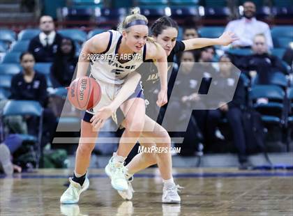 Thumbnail 1 in Arapahoe vs Valor Christian (CHSAA 5A Final Four) photogallery.