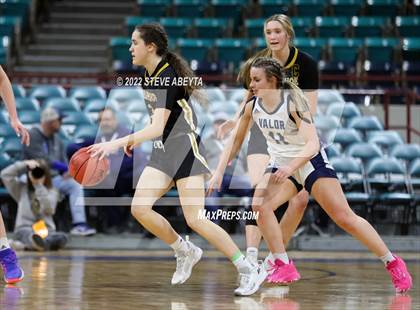 Thumbnail 1 in Arapahoe vs Valor Christian (CHSAA 5A Final Four) photogallery.