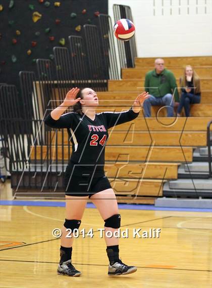 Thumbnail 2 in Fitch vs Ledyard (ECC Final) photogallery.