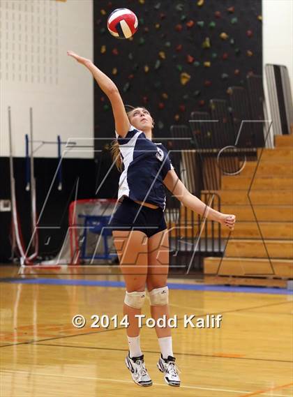 Thumbnail 3 in Fitch vs Ledyard (ECC Final) photogallery.