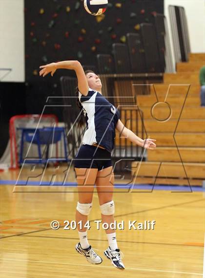Thumbnail 3 in Fitch vs Ledyard (ECC Final) photogallery.