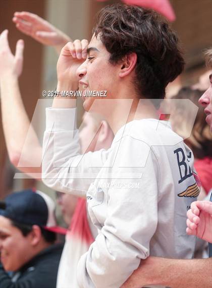Thumbnail 3 in La Salle vs. Oxnard photogallery.