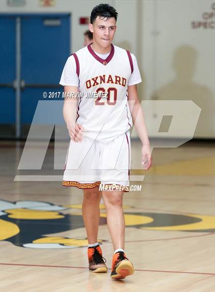 Thumbnail 1 in La Salle vs. Oxnard photogallery.