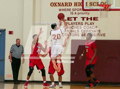 Thumbnail 3 in La Salle vs. Oxnard photogallery.
