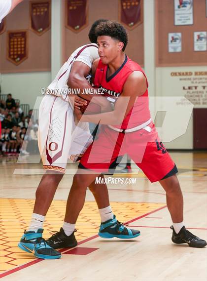 Thumbnail 3 in La Salle vs. Oxnard photogallery.