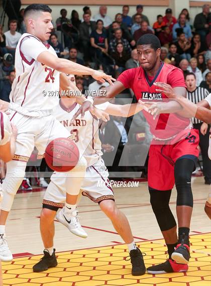 Thumbnail 2 in La Salle vs. Oxnard photogallery.