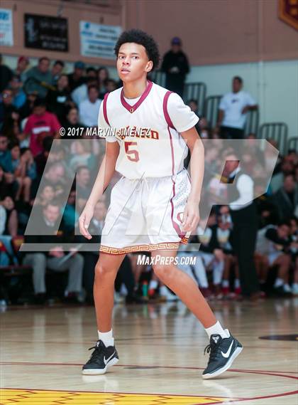 Thumbnail 2 in La Salle vs. Oxnard photogallery.