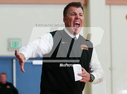 Thumbnail 2 in La Salle vs. Oxnard photogallery.