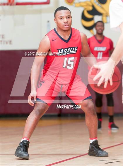 Thumbnail 2 in La Salle vs. Oxnard photogallery.