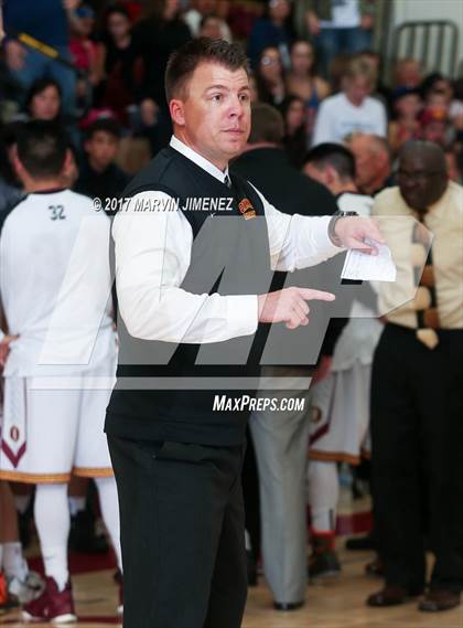 Thumbnail 3 in La Salle vs. Oxnard photogallery.