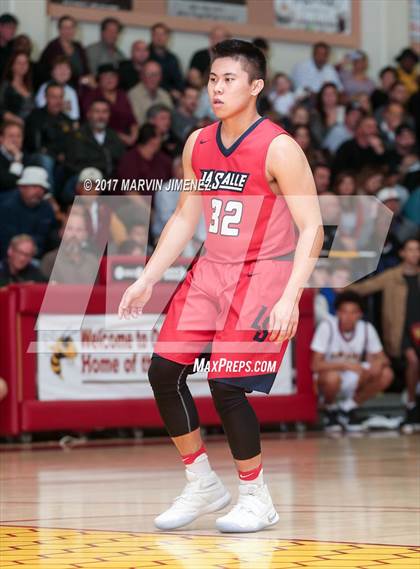 Thumbnail 2 in La Salle vs. Oxnard photogallery.