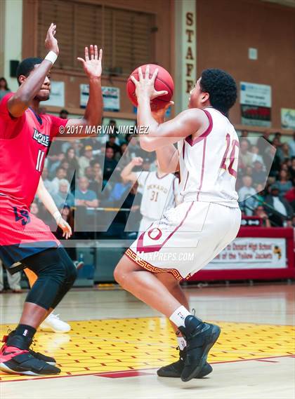 Thumbnail 2 in La Salle vs. Oxnard photogallery.