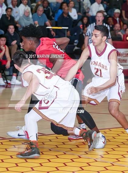 Thumbnail 2 in La Salle vs. Oxnard photogallery.