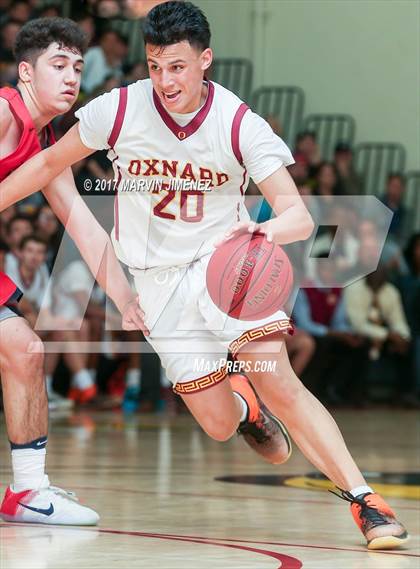 Thumbnail 1 in La Salle vs. Oxnard photogallery.