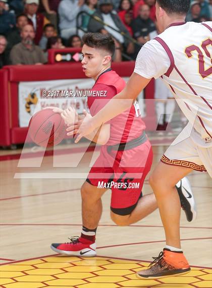Thumbnail 3 in La Salle vs. Oxnard photogallery.