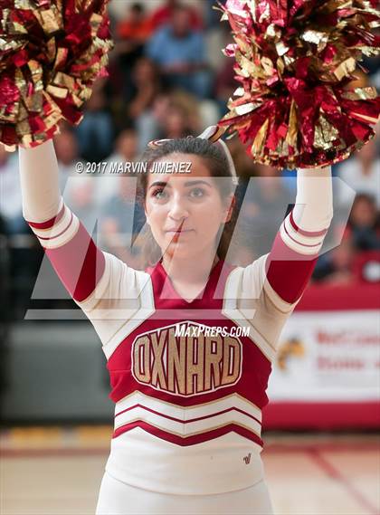 Thumbnail 1 in La Salle vs. Oxnard photogallery.
