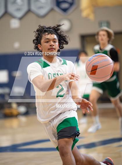 Thumbnail 2 in Poway vs. Oceanside (North County Classic Tournament) photogallery.