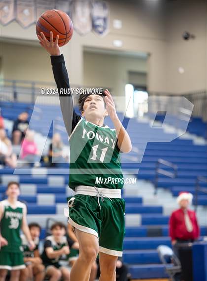 Thumbnail 2 in Poway vs. Oceanside (North County Classic Tournament) photogallery.