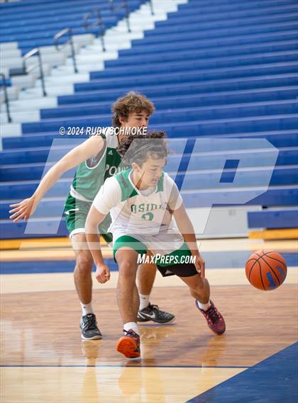Thumbnail 3 in Poway vs. Oceanside (North County Classic Tournament) photogallery.