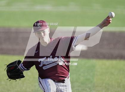 Thumbnail 3 in Sullivan South @ Dobyns-Bennett photogallery.