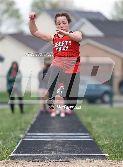 Thumbnail 2 in Cole McCafferty (Girls Field) photogallery.
