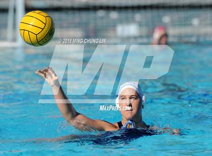 Thumbnail 2 in Corona del Mar vs. Foothill (Barnett Holiday Cup) photogallery.