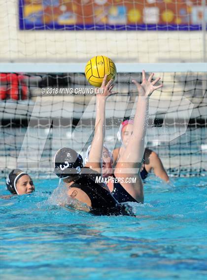 Thumbnail 1 in Corona del Mar vs. Foothill (Barnett Holiday Cup) photogallery.